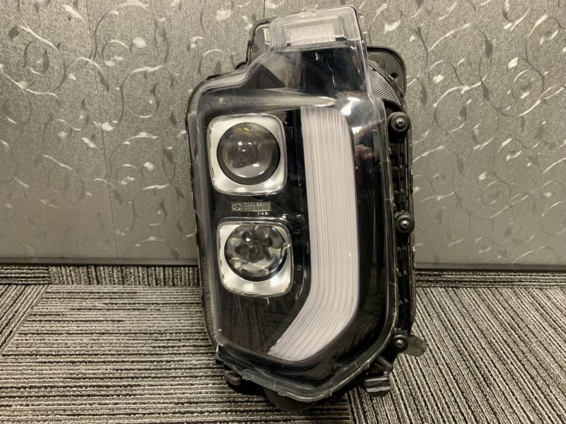 92102S8000 Фара LED (2 лінзи) права