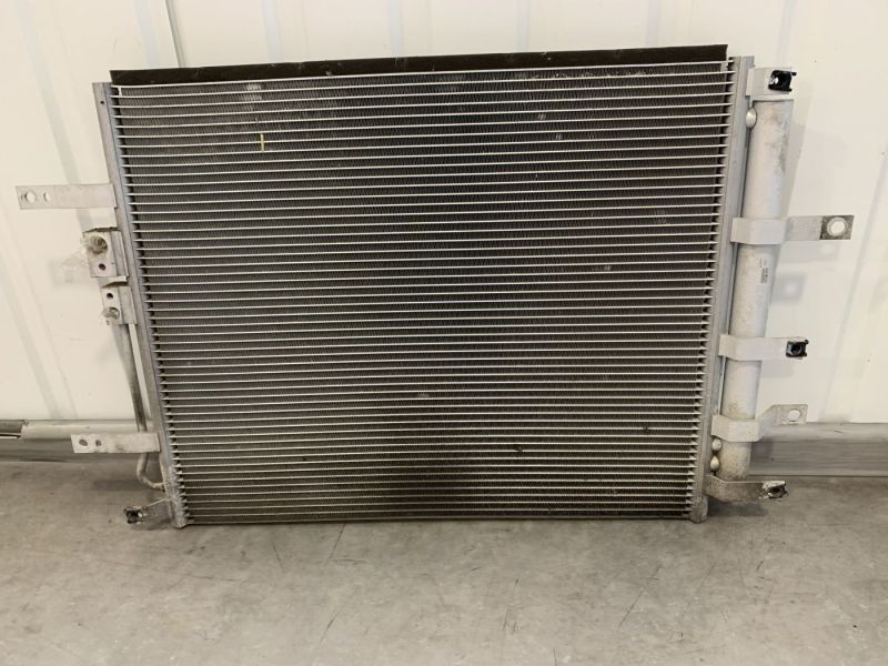 97606K4010 Радіатор кондиціонера EV