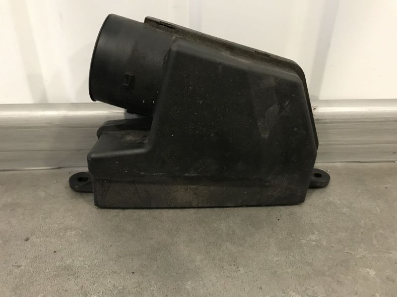 28210G2100 Повітрязабірник