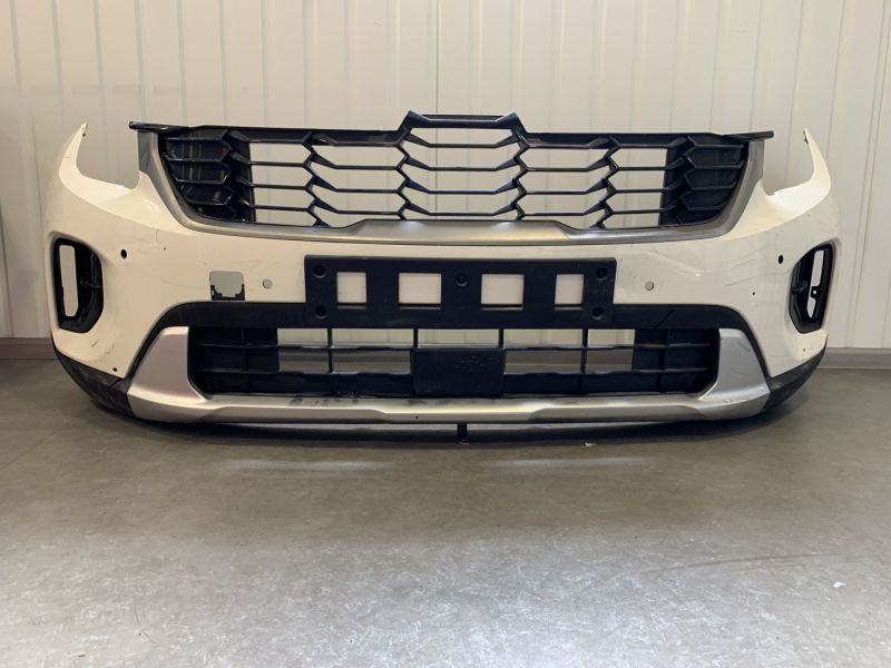 86511Q5500 Бампер передній комплектний