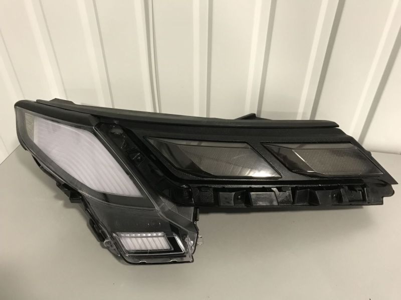 92208S8600 Фара ДХВ LED права