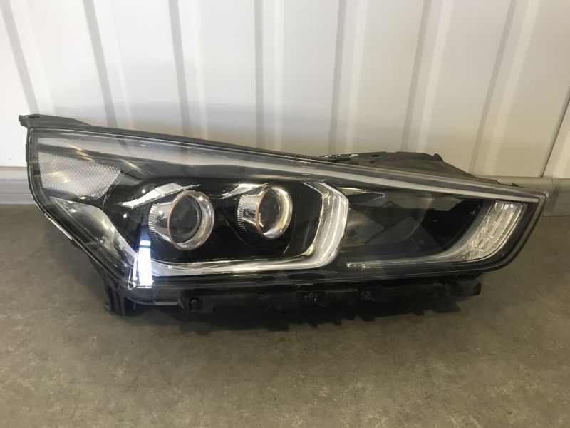 92102G7040WPR Фара Full LED (2 лінзи) EV права RHD