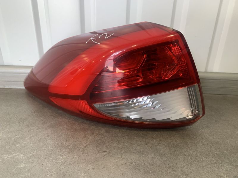 92401D7100 Стоп зовнішній LED лівий (ліхтар)