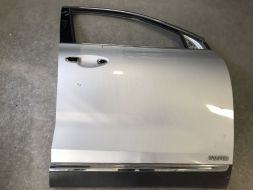 Двері передні праві