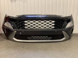 Бампер передній комплектний