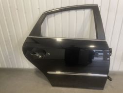 Двері задні праві