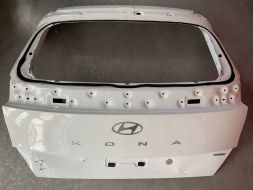 Кришка багажника (ляда)