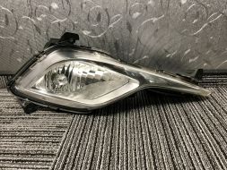 Протитуманна фара передня права