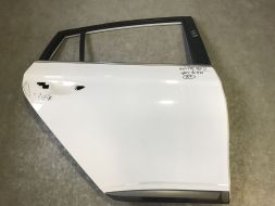 Двері задні праві