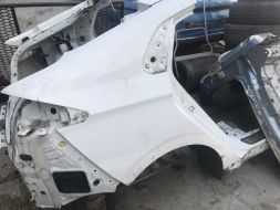 Крило заднє праве Hybrid (чверть задня)