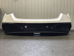 Бампер задній комплектний