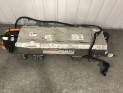 Високовольтна батарея